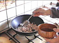 POTAGE DE RAVIOLIS CHINOIS AU PORC HACHE