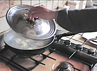 POTAGE DE RAVIOLIS CHINOIS AU PORC HACHE